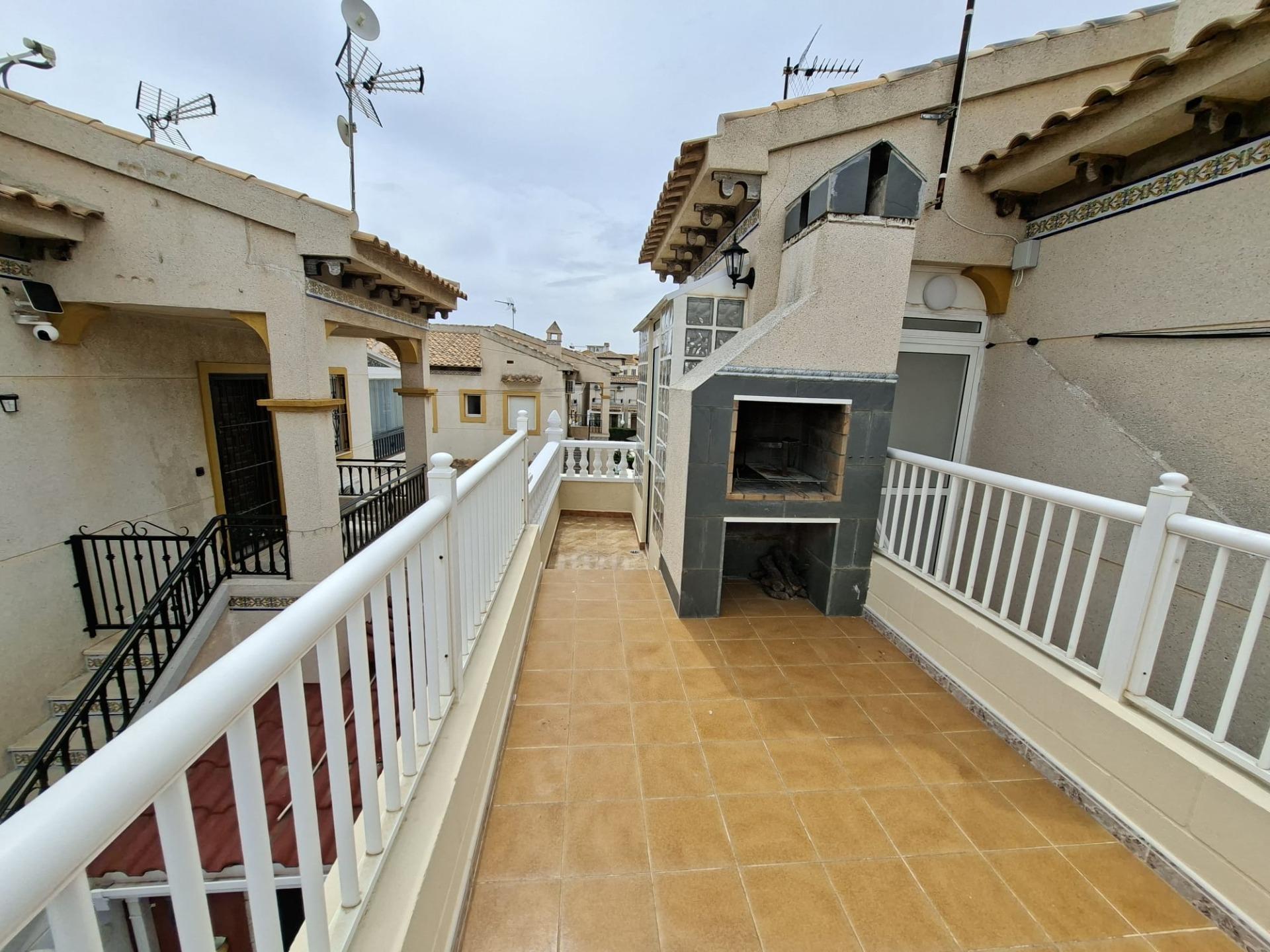 For sale - 2 Bedroom 1 Bathroom Bungalow in Orihuela Costa - Punta Prima  - Alicante
