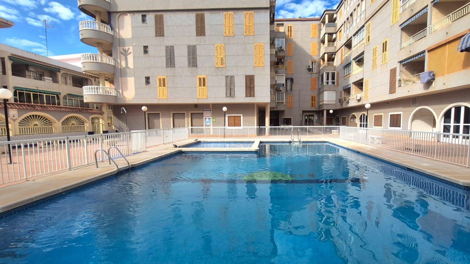 For sale - 2 Bedroom 1 Bathroom Apartment in Torrevieja - Acequion  - Alicante