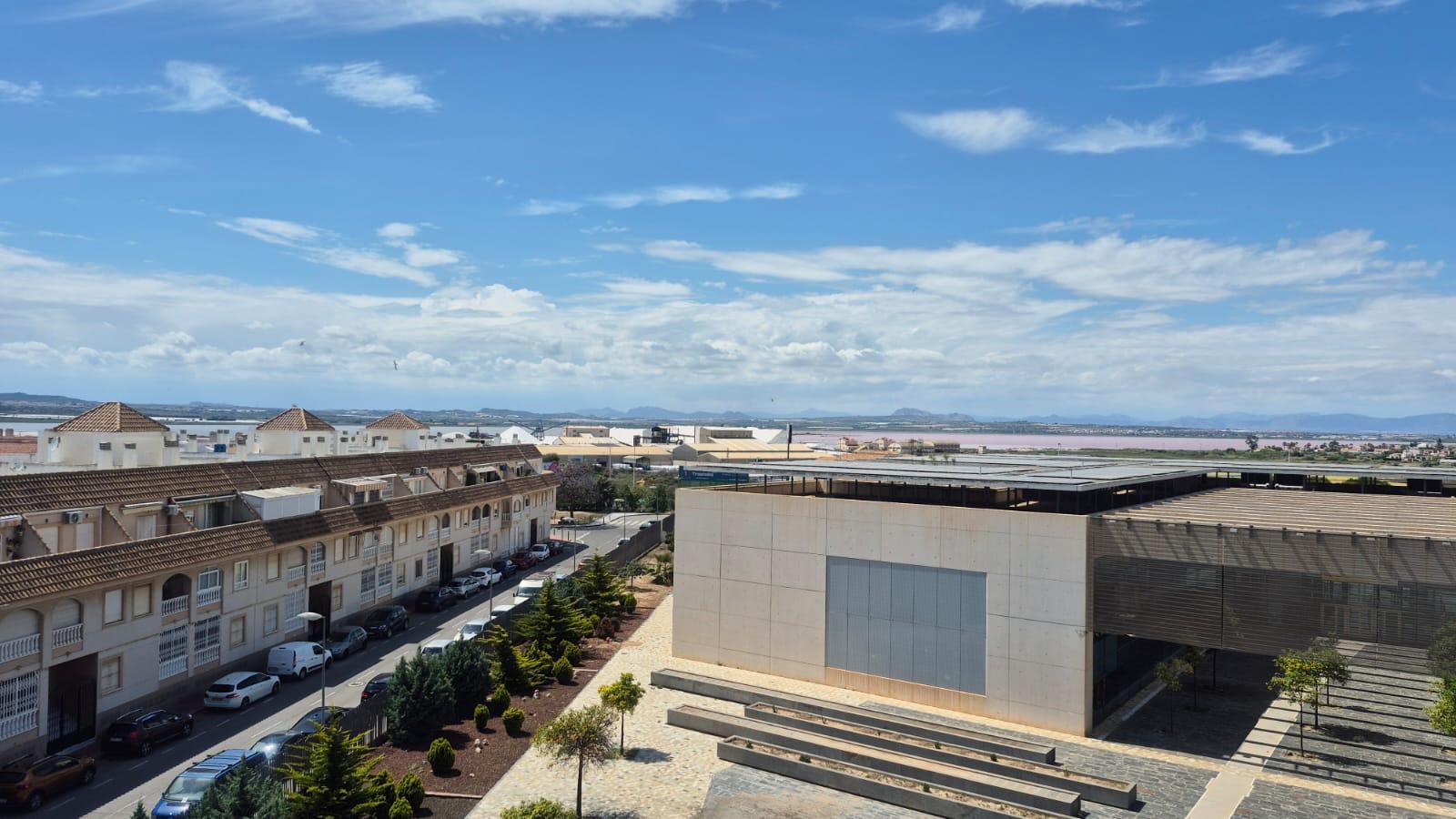 For sale - 2 Bedroom 1 Bathroom Apartment in Torrevieja - Acequion  - Alicante
