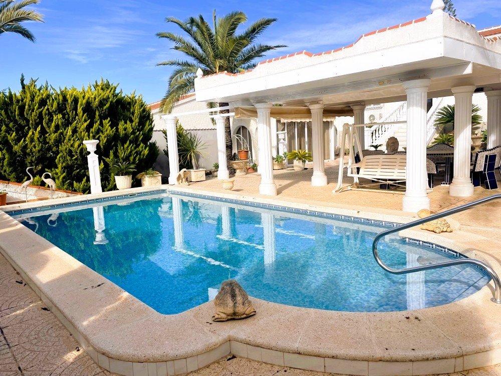 Sold - 3 Bedroom 2 Bathroom Villa in Ciudad Quesada - Costa Blanca  - Alicante