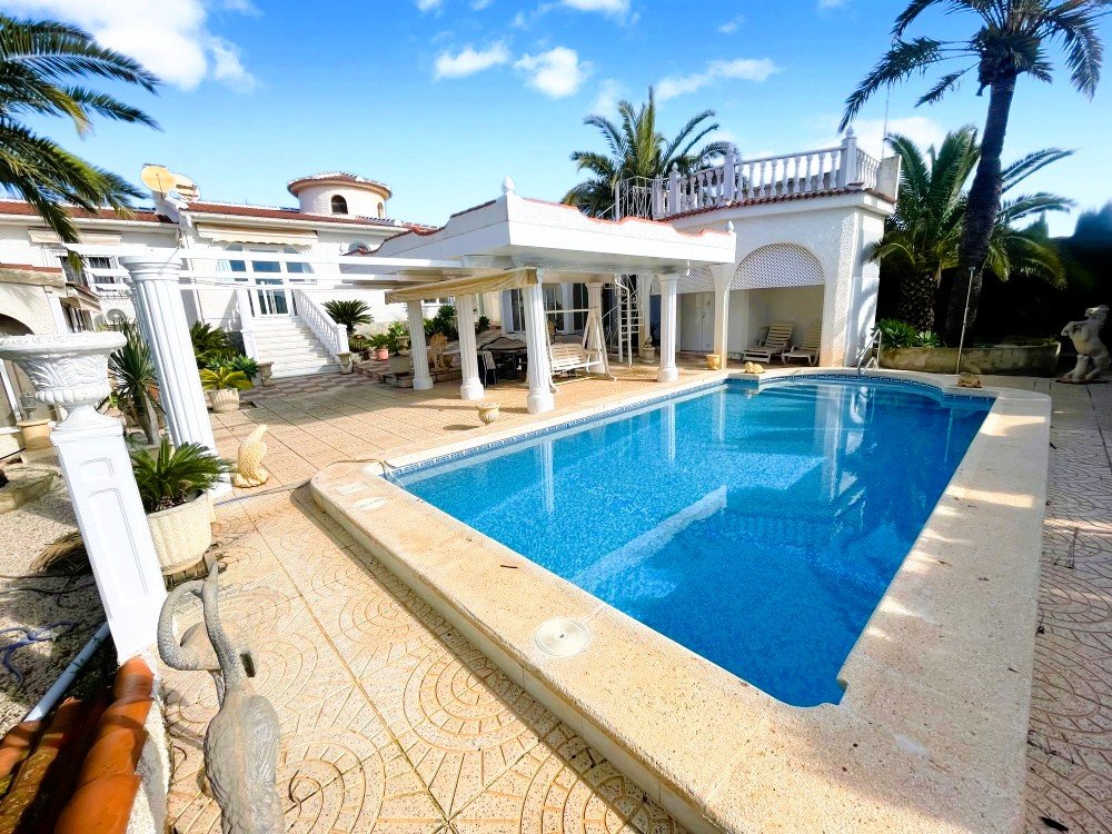 Sold - 3 Bedroom 2 Bathroom Villa in Ciudad Quesada - Costa Blanca  - Alicante