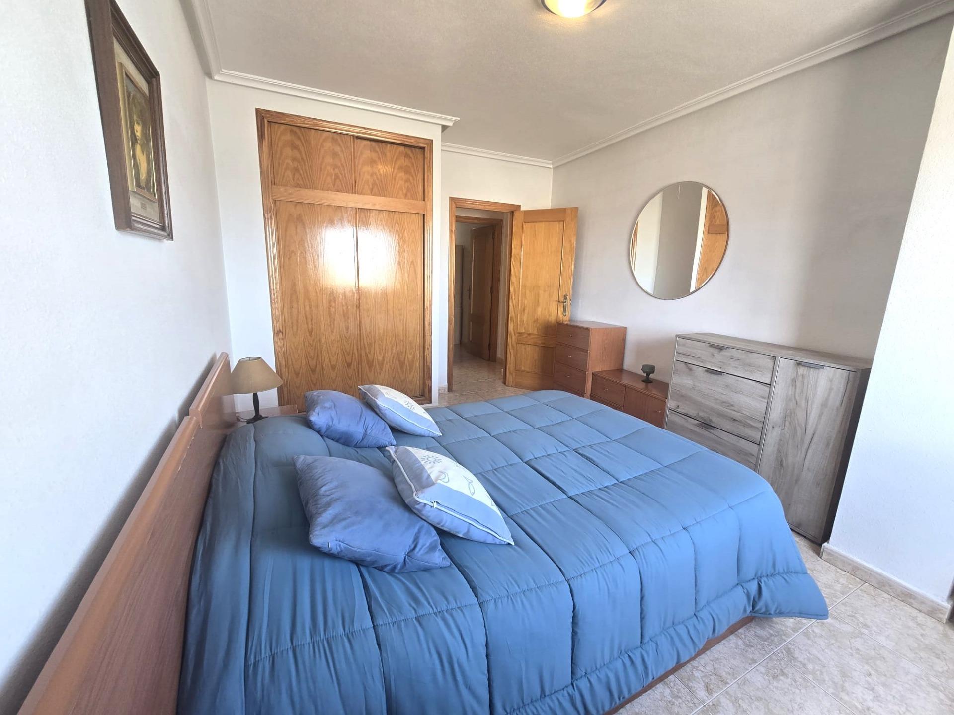 For sale - 2 Bedroom 1 Bathroom Apartment in Torrevieja - Parque Las Naciones  - Alicante