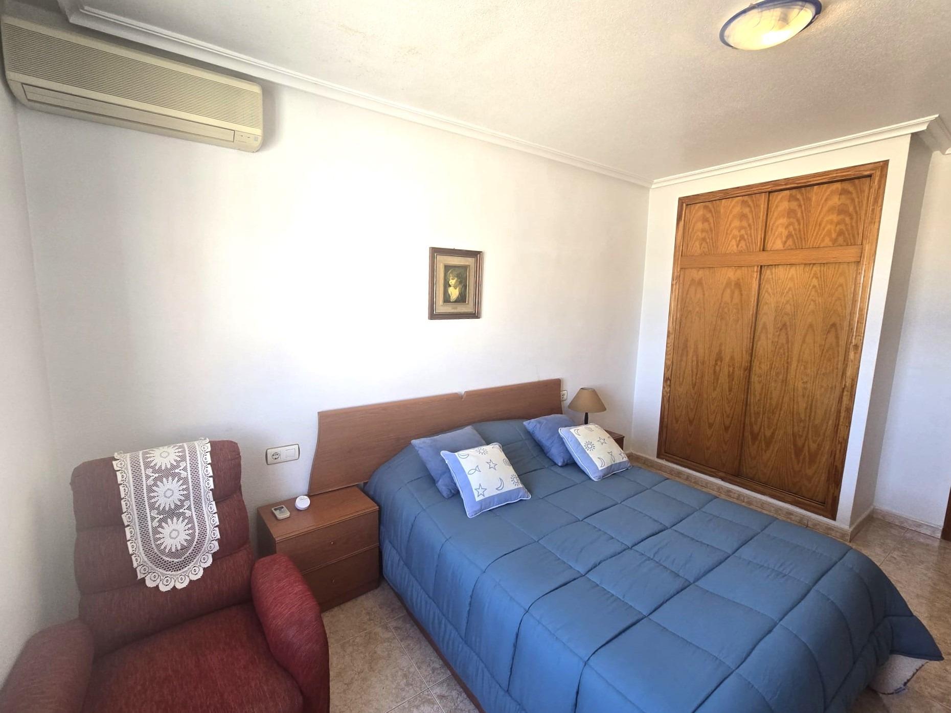 For sale - 2 Bedroom 1 Bathroom Apartment in Torrevieja - Parque Las Naciones  - Alicante