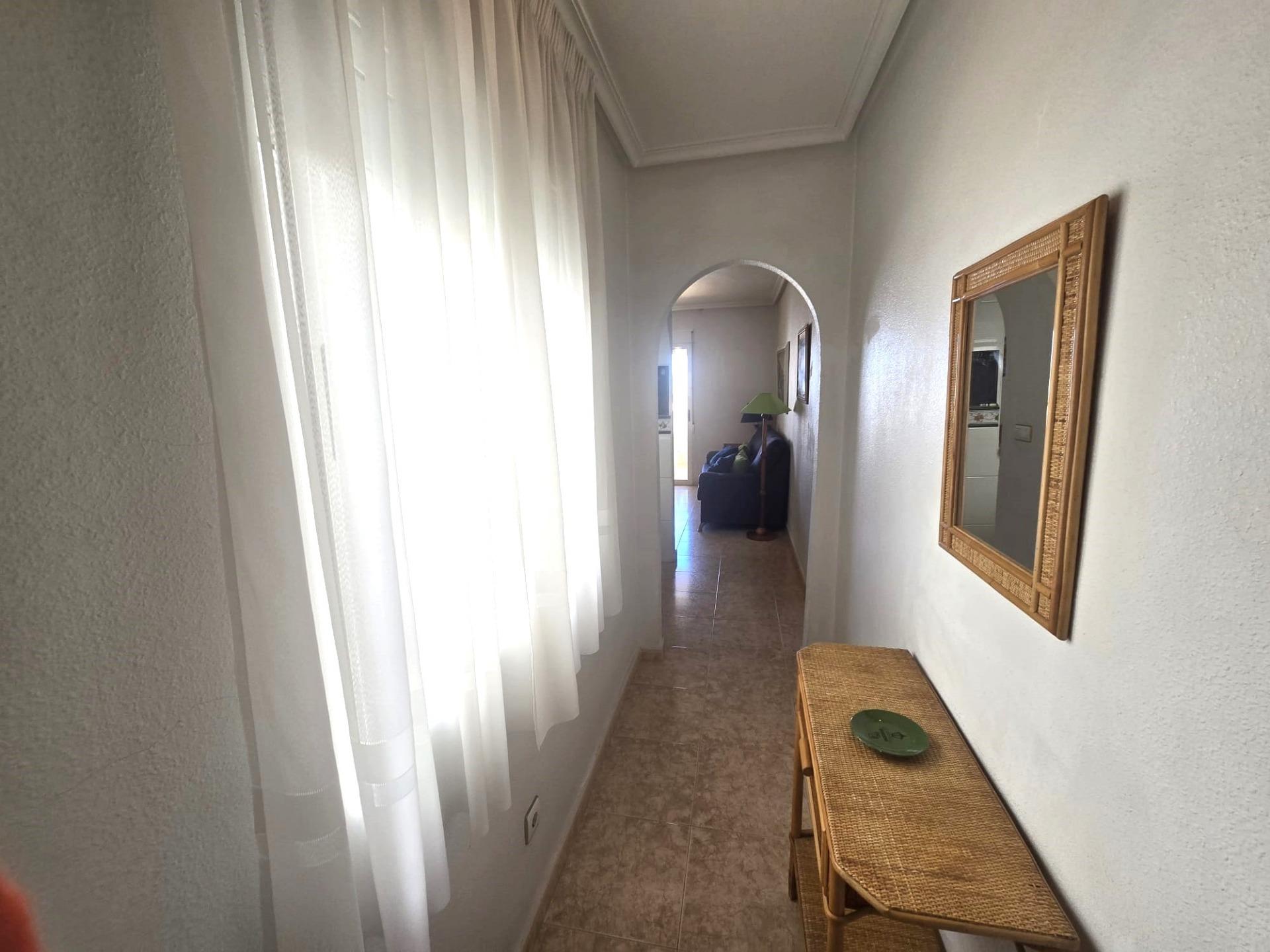 For sale - 2 Bedroom 1 Bathroom Apartment in Torrevieja - Parque Las Naciones  - Alicante