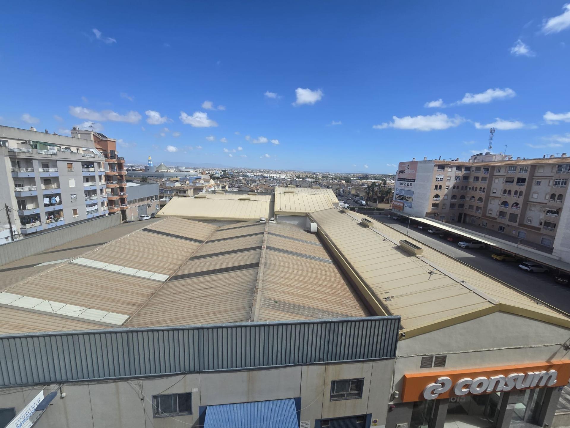 For sale - 2 Bedroom 1 Bathroom Apartment in Torrevieja - Parque Las Naciones  - Alicante