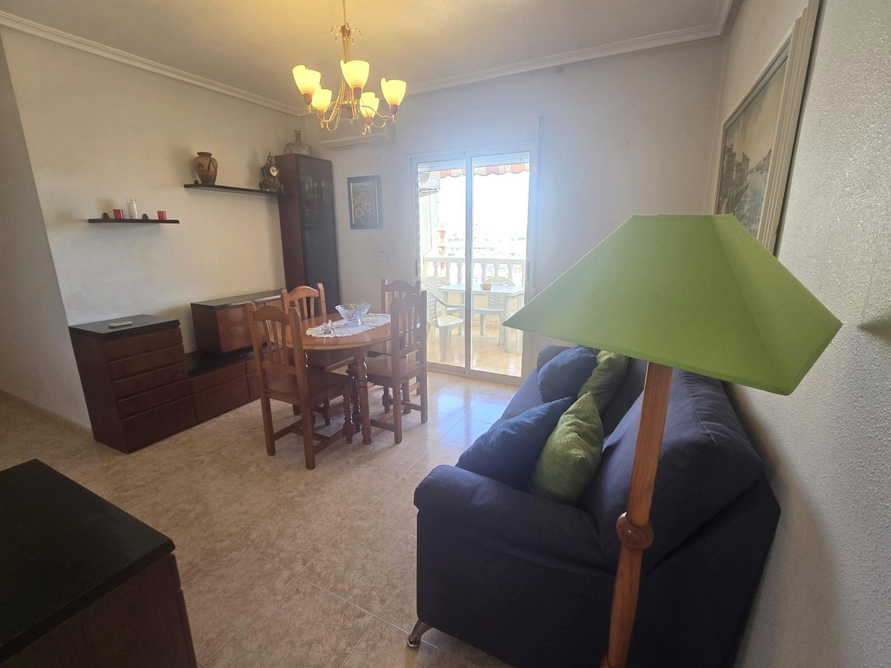 For sale - 2 Bedroom 1 Bathroom Apartment in Torrevieja - Parque Las Naciones  - Alicante