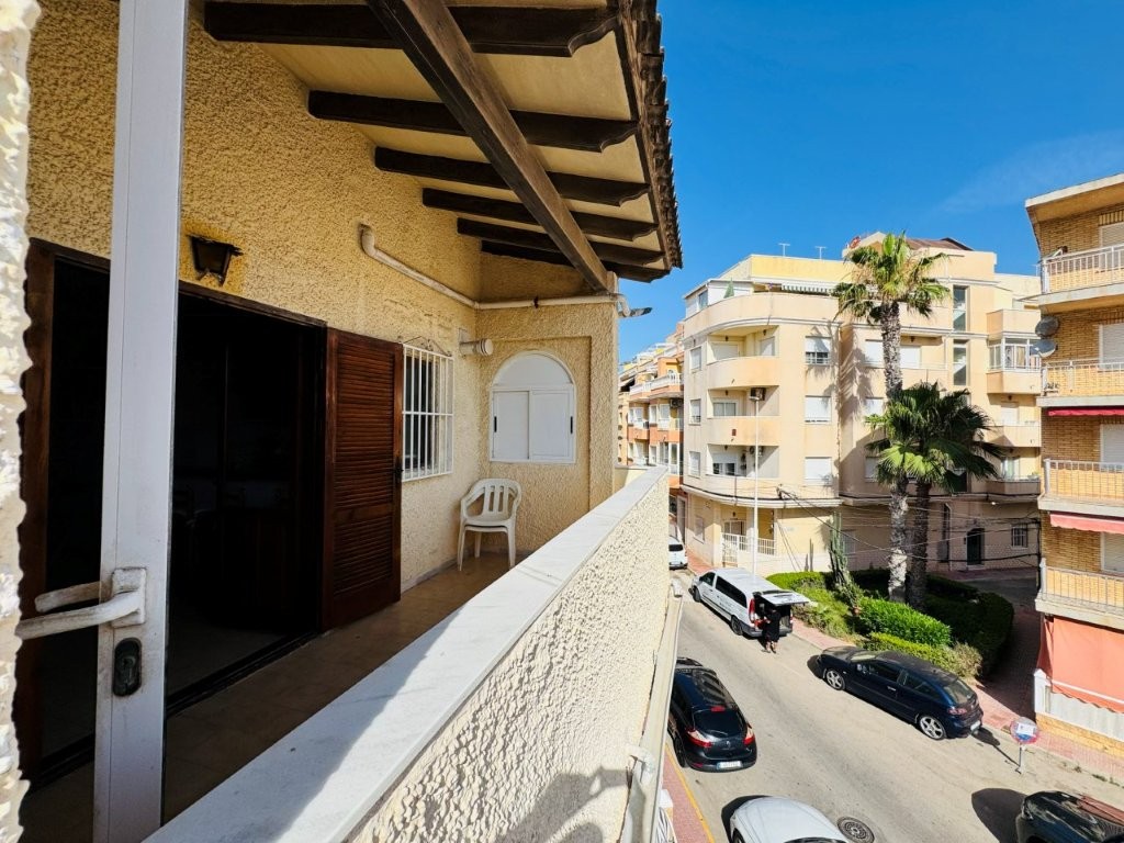 For sale - 3 Bedroom 1 Bathroom Duplex in La Mata - Costa Blanca  - Alicante
