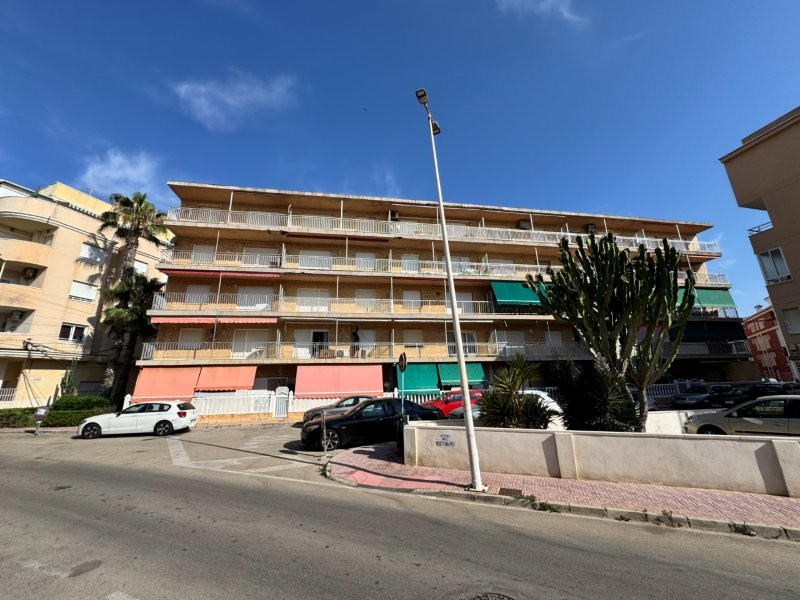 For sale - 2 Bedroom 1 Bathroom Apartment in La Mata - Costa Blanca  - Alicante