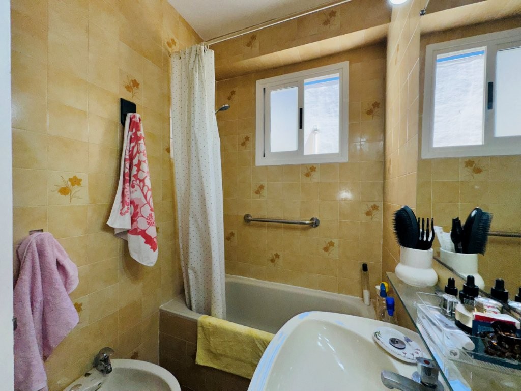 For sale - 3 Bedroom 2 Bathroom Apartment in La Mata - Costa Blanca  - Alicante