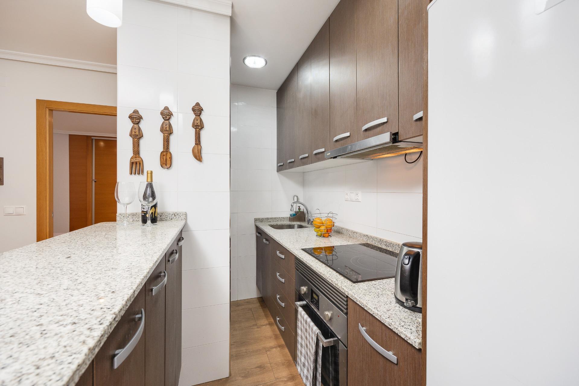 For sale - 2 Bedroom 1 Bathroom Apartment in Torrevieja - Centro  - Alicante