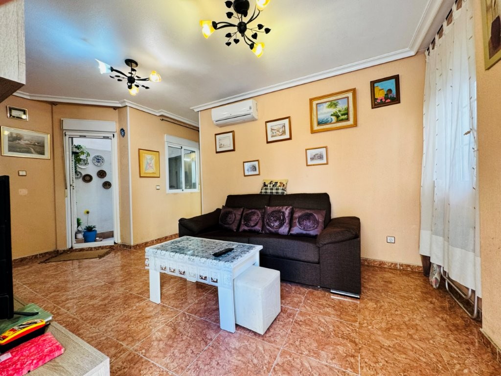 For sale - 2 Bedroom 1 Bathroom Apartment in La Mata - Costa Blanca  - Alicante