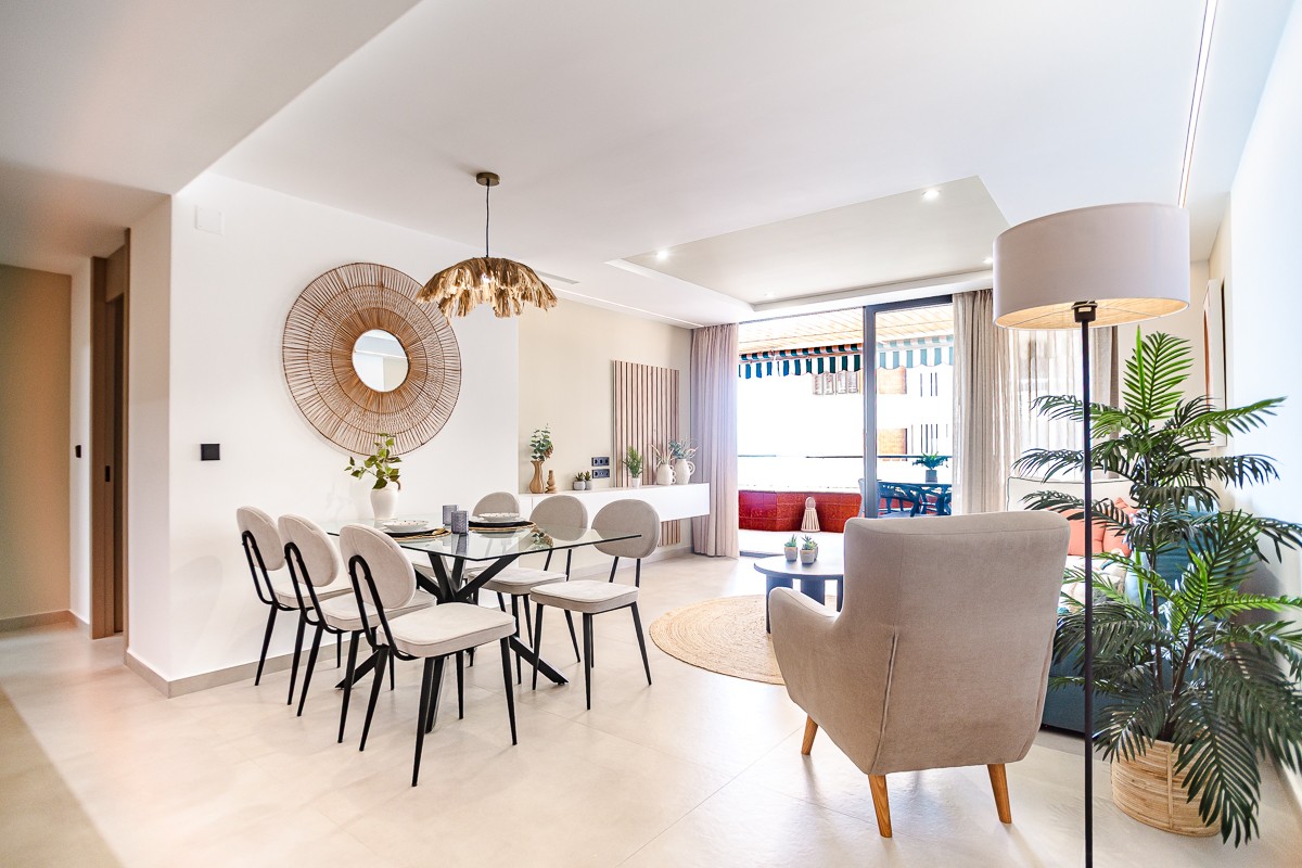 For sale - 3 Bedroom 3 Bathroom Apartment in Torrevieja - Costa Blanca  - Alicante