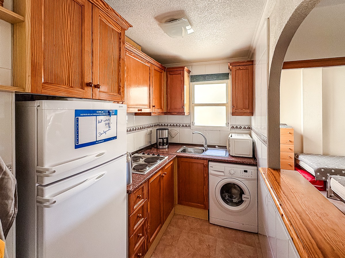 For sale - 2 Bedroom 1 Bathroom Apartment in Torrevieja - Costa Blanca  - Alicante
