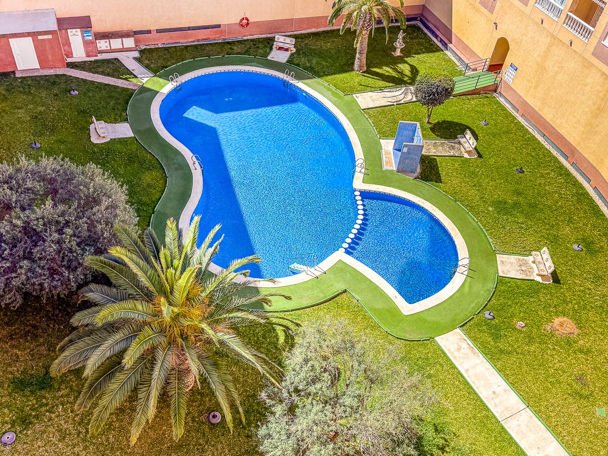 For sale - 2 Bedroom 1 Bathroom Apartment in Torrevieja - Costa Blanca  - Alicante