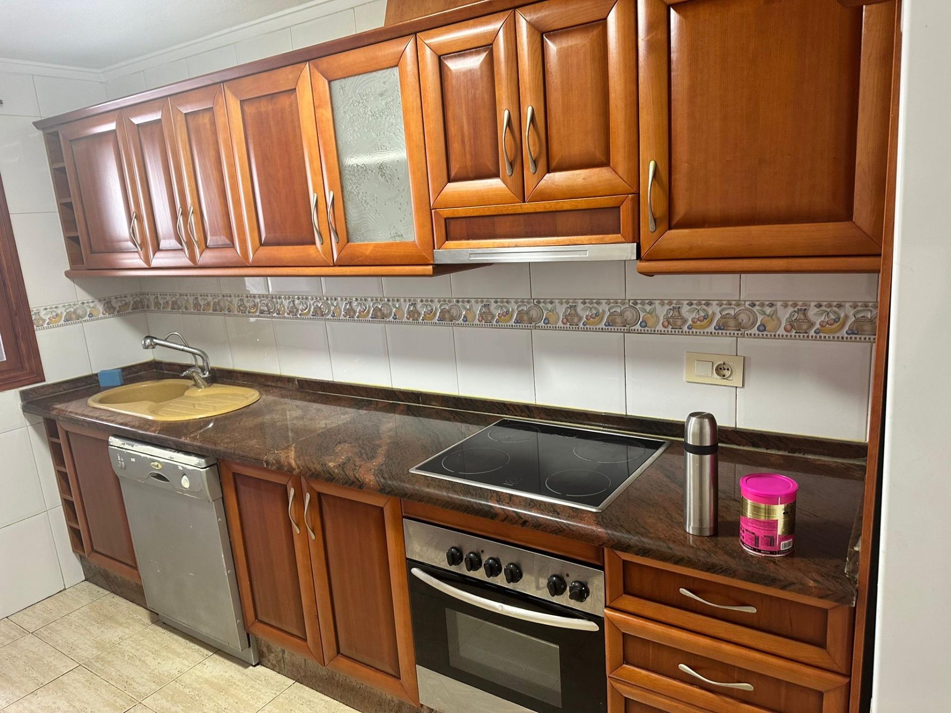 For sale - 3 Bedroom 2 Bathroom Apartment in Torrevieja - El Acequión - Los Náufragos  - Alicante