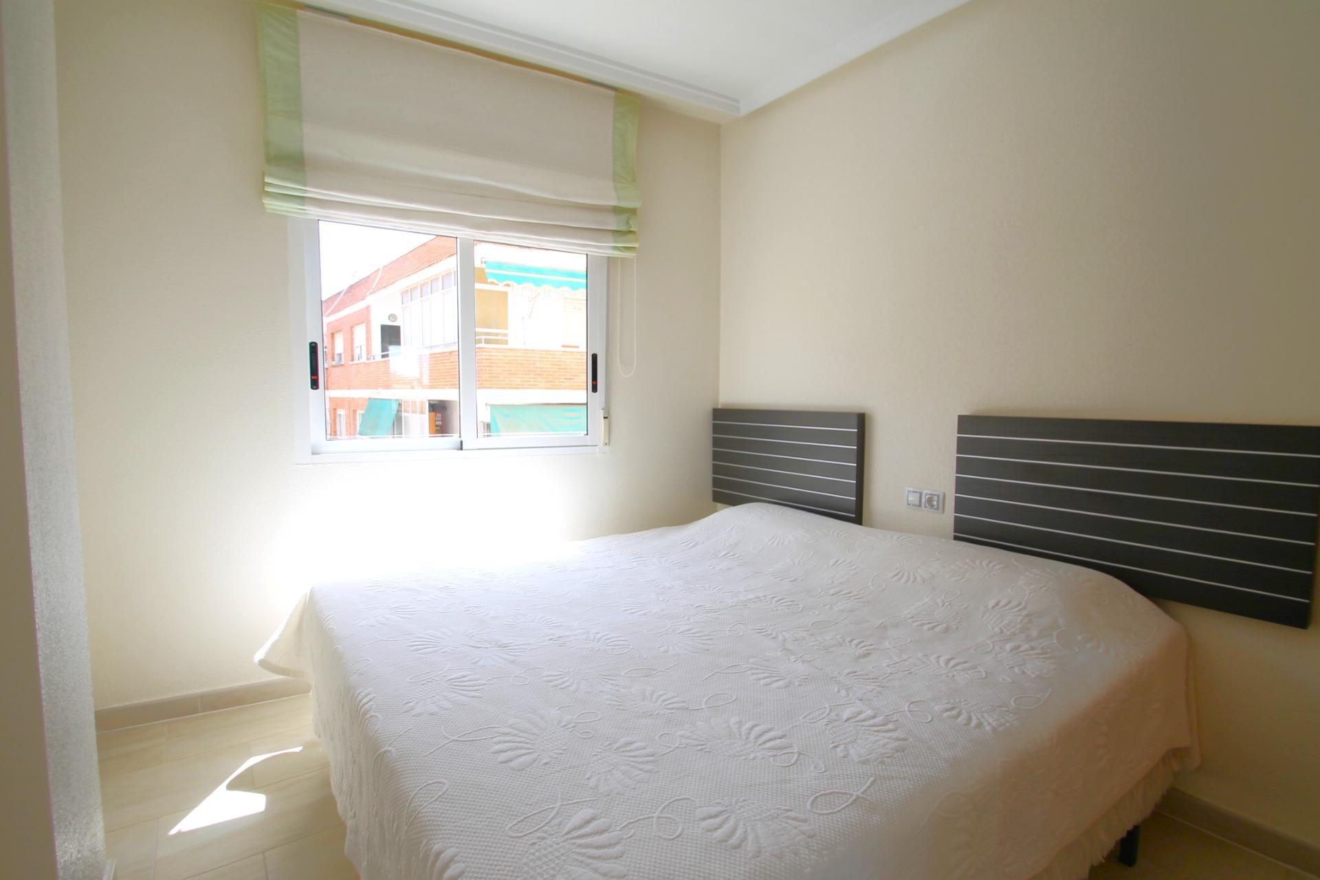 For sale - 2 Bedroom 2 Bathroom Apartment in Torrevieja - El Molino  - Alicante