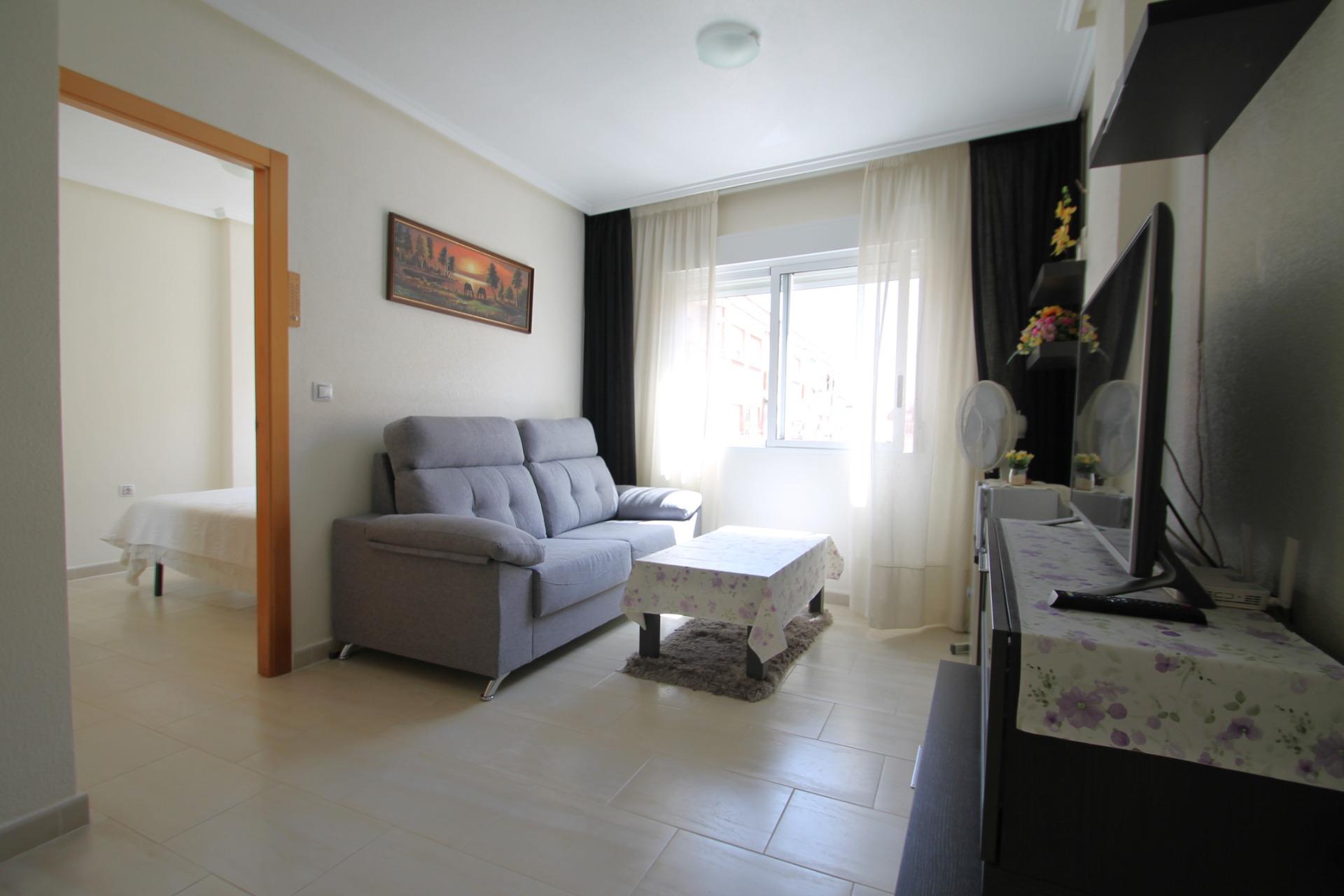 For sale - 2 Bedroom 2 Bathroom Apartment in Torrevieja - El Molino  - Alicante