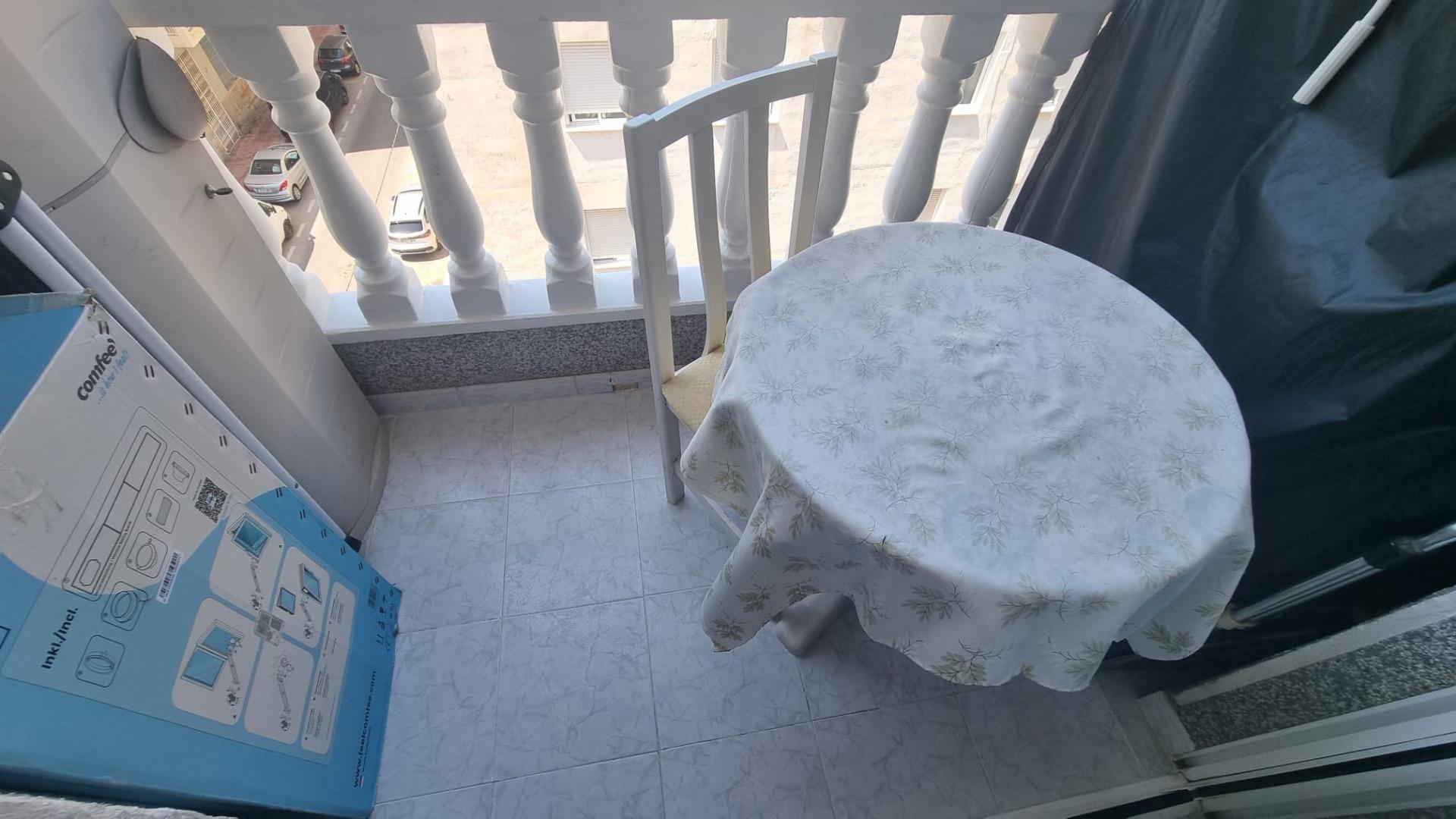 For sale - 2 Bedroom 1 Bathroom Apartment in Torrevieja - Acequion  - Alicante