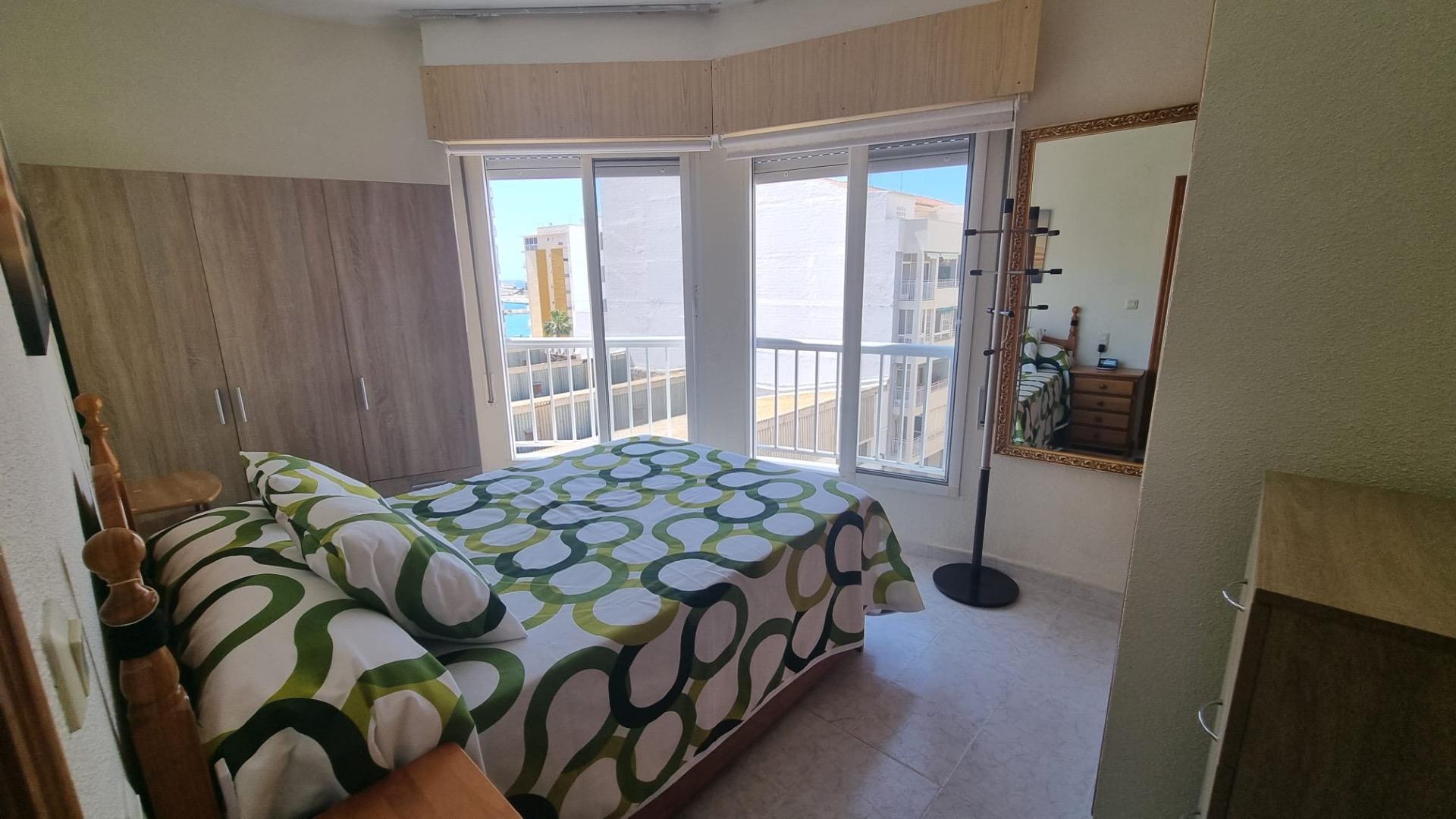 For sale - 2 Bedroom 1 Bathroom Apartment in Torrevieja - Acequion  - Alicante