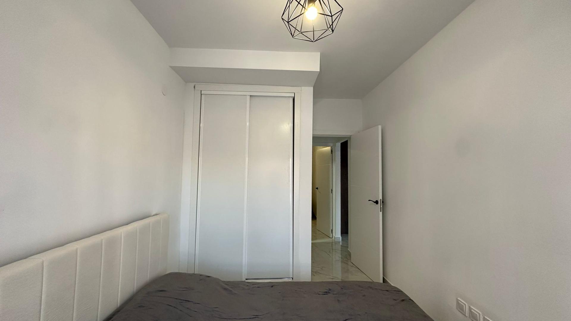 For sale - 2 Bedroom 1 Bathroom Apartment in Torrevieja - Torrevieja  - Alicante