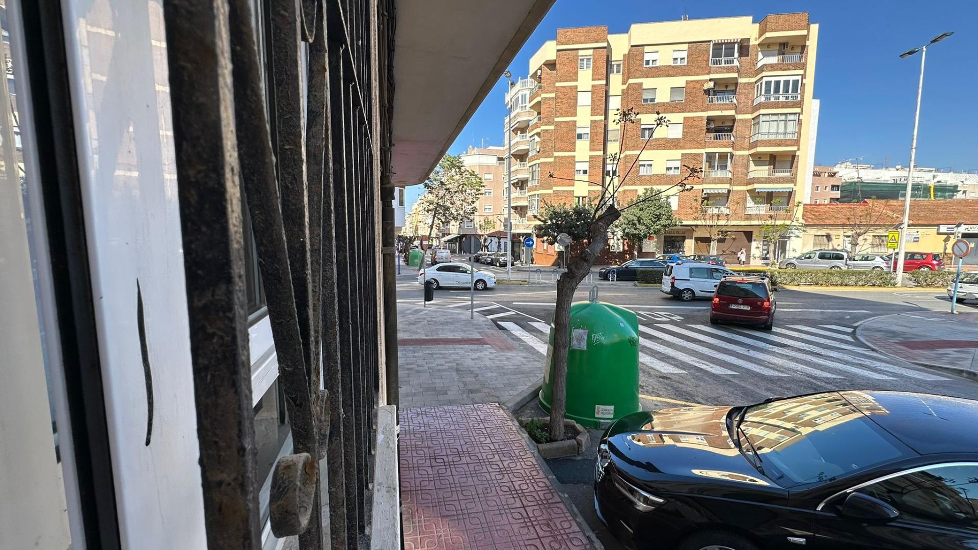 For sale - 2 Bedroom 1 Bathroom Apartment in Torrevieja - Torrevieja  - Alicante