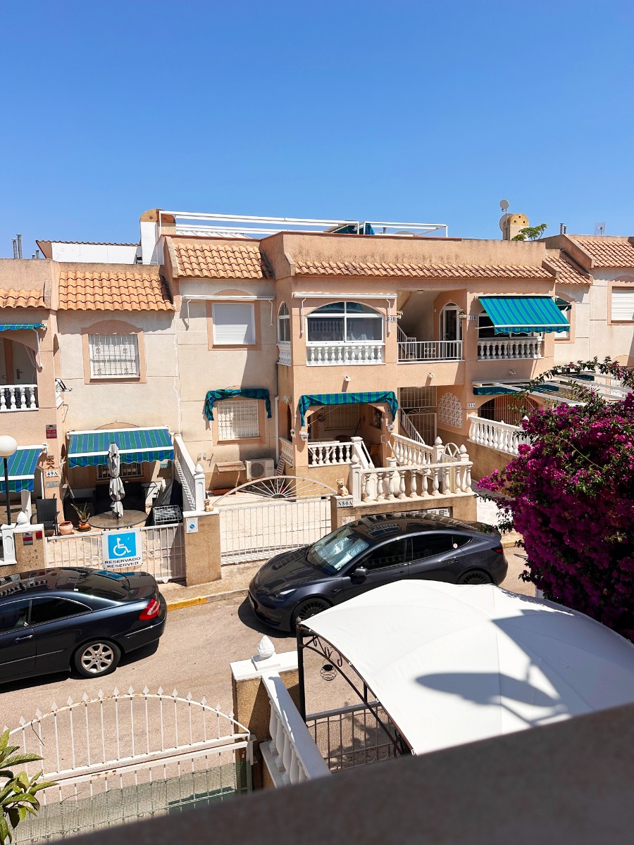 For sale - 2 Bedroom 1 Bathroom Bungalow in Torrevieja - Costa Blanca  - Alicante