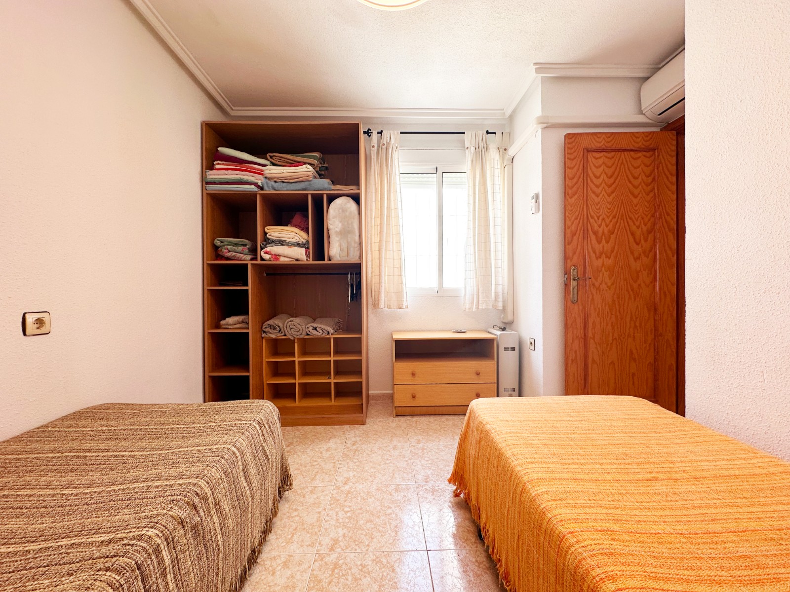 For sale - 2 Bedroom 1 Bathroom Bungalow in Torrevieja - Costa Blanca  - Alicante