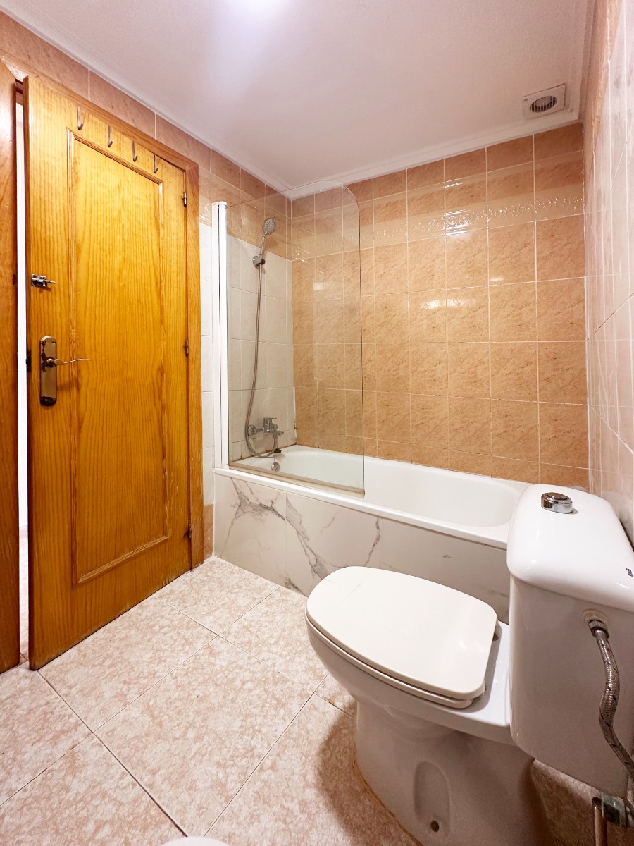 For sale - 2 Bedroom 1 Bathroom Bungalow in Torrevieja - Costa Blanca  - Alicante