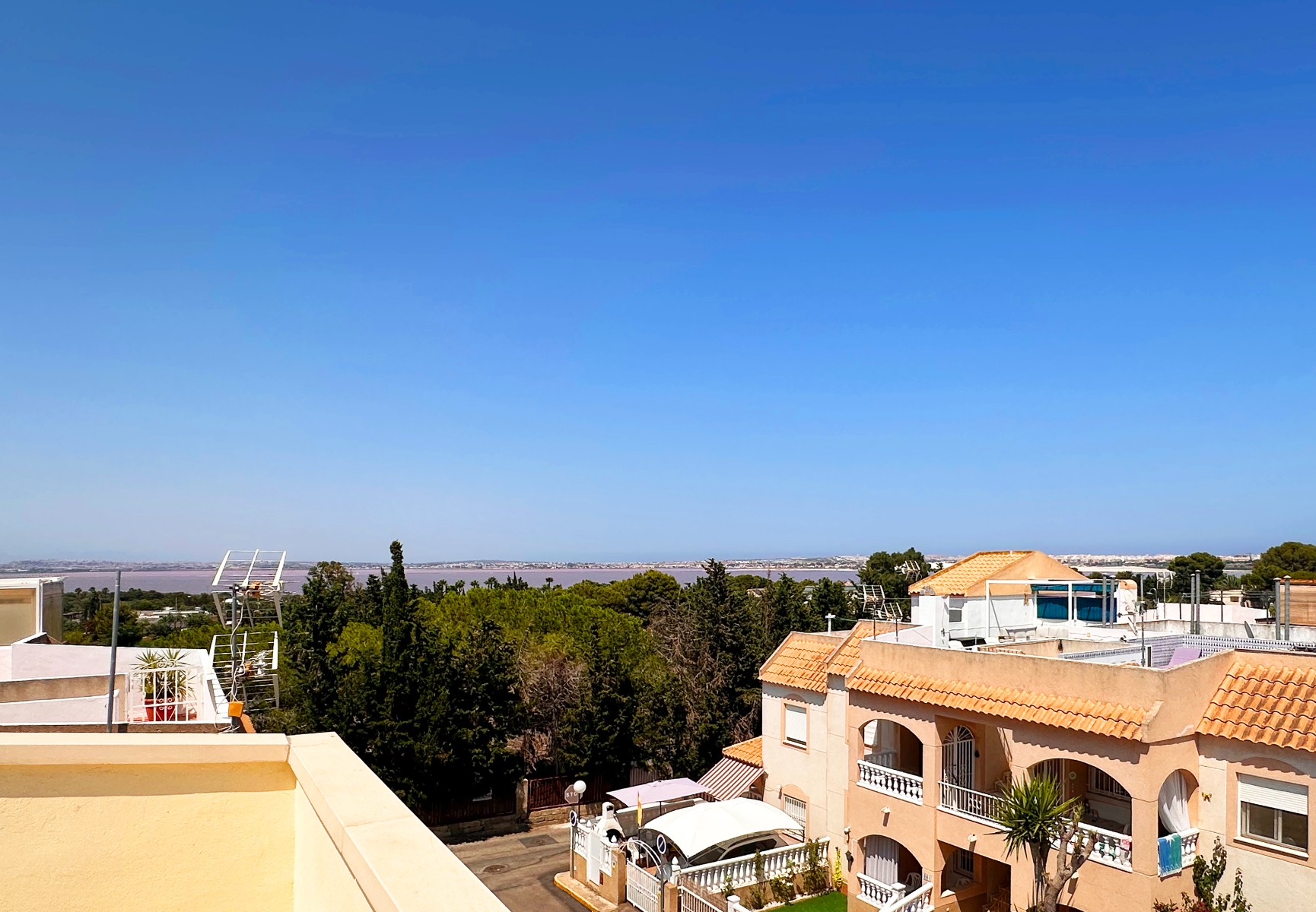 For sale - 2 Bedroom 1 Bathroom Bungalow in Torrevieja - Costa Blanca  - Alicante