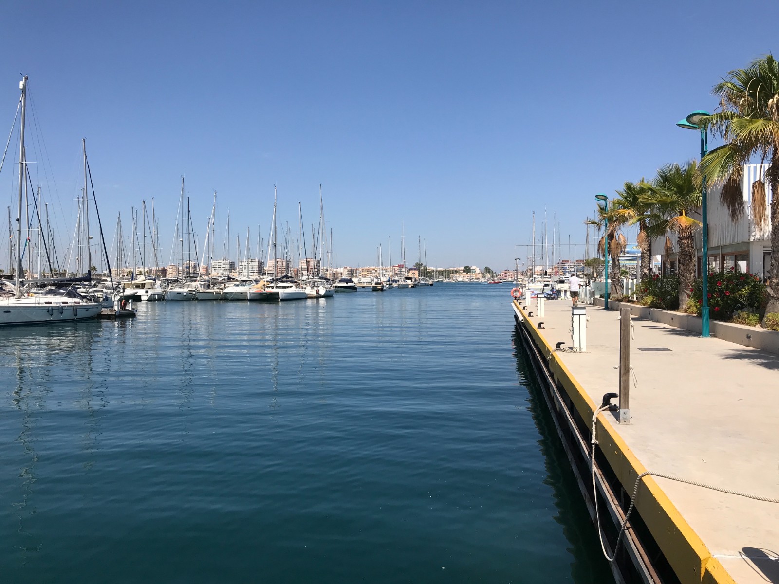 For sale - 2 Bedroom 1 Bathroom Bungalow in Torrevieja - Costa Blanca  - Alicante