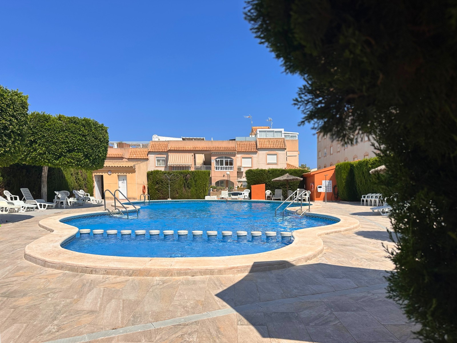 For sale - 2 Bedroom 1 Bathroom Bungalow in Torrevieja - Costa Blanca  - Alicante