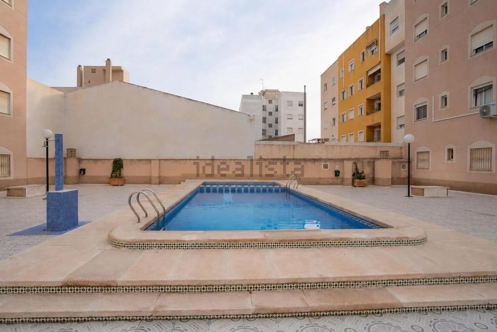 For sale - 2 Bedroom 1 Bathroom Penthouse in Torrevieja - El Molino  - Alicante