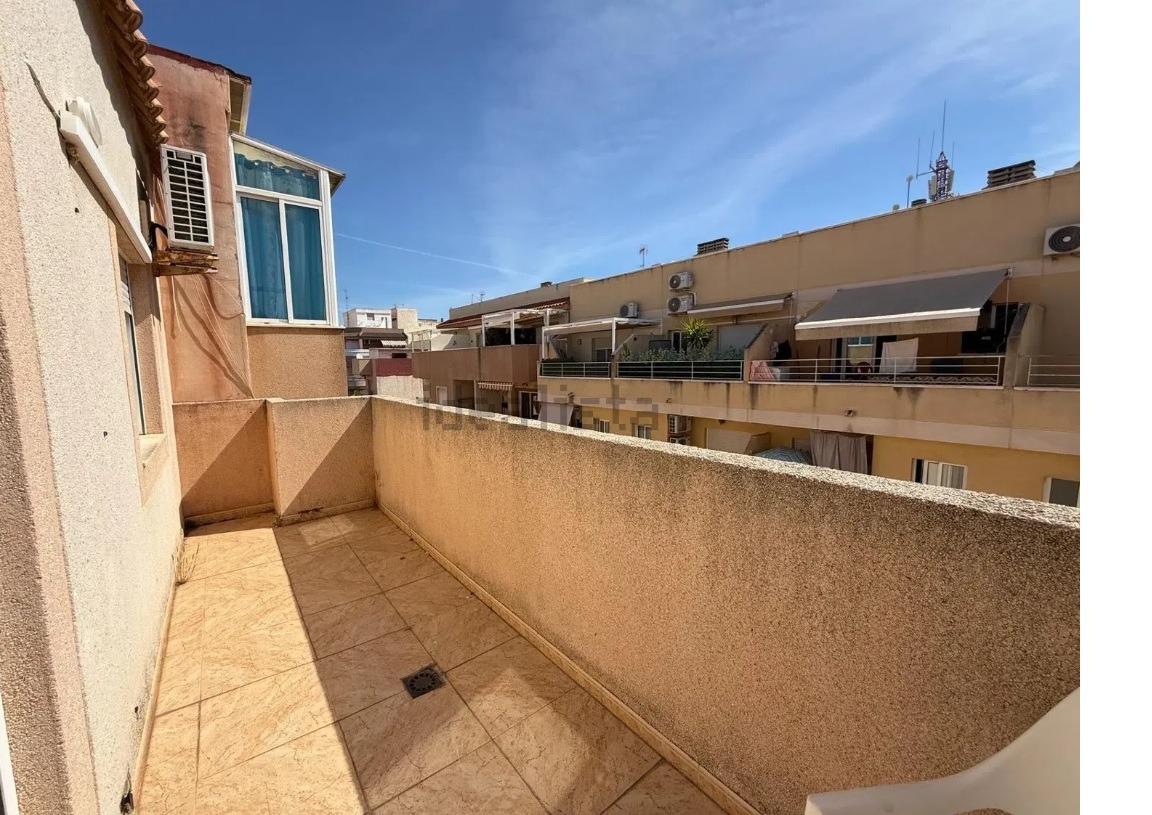 For sale - 2 Bedroom 1 Bathroom Penthouse in Torrevieja - El Molino  - Alicante