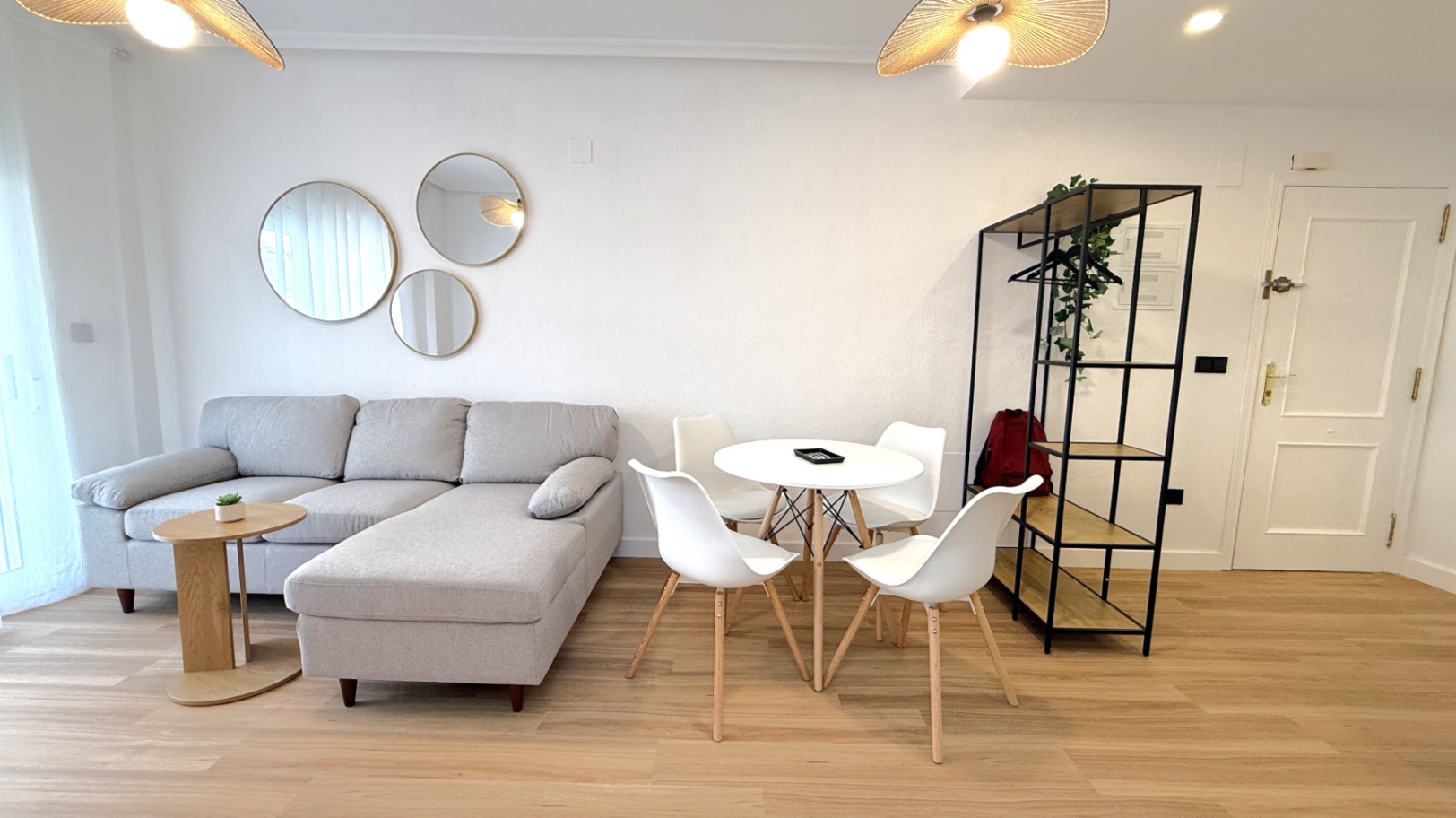 For sale - 2 Bedroom 1 Bathroom Apartment in Torrevieja - Costa Blanca  - Alicante