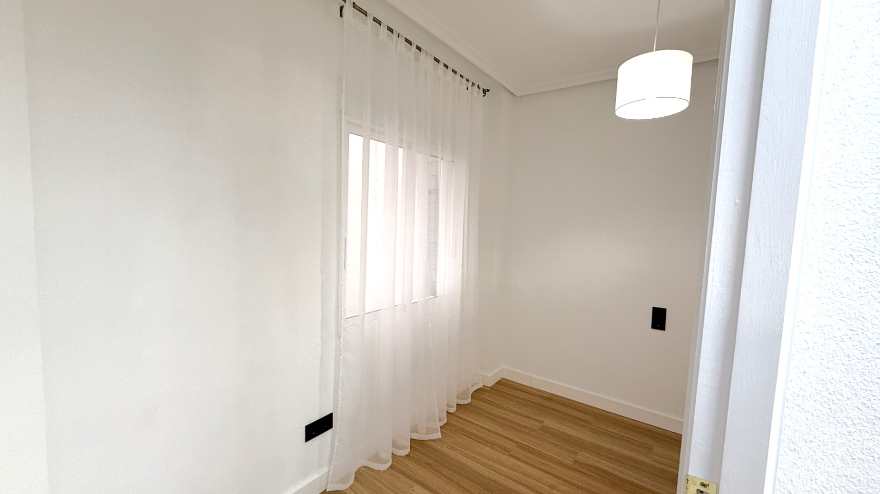 For sale - 2 Bedroom 1 Bathroom Apartment in Torrevieja - Costa Blanca  - Alicante
