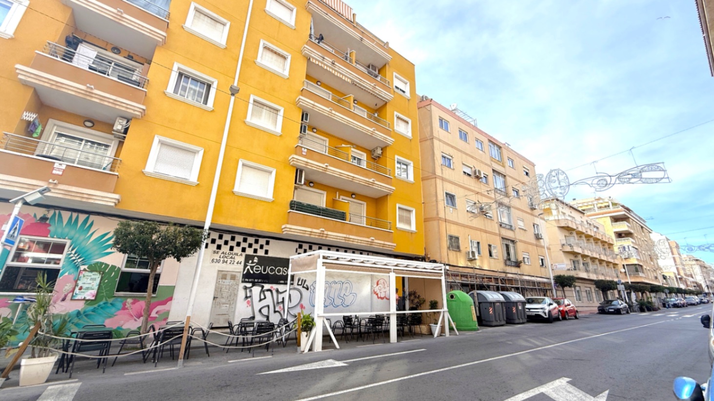 For sale - 2 Bedroom 1 Bathroom Apartment in Torrevieja - Costa Blanca  - Alicante