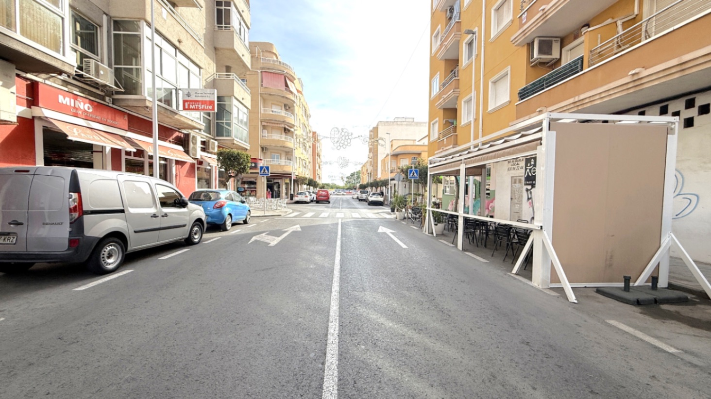 For sale - 2 Bedroom 1 Bathroom Apartment in Torrevieja - Costa Blanca  - Alicante