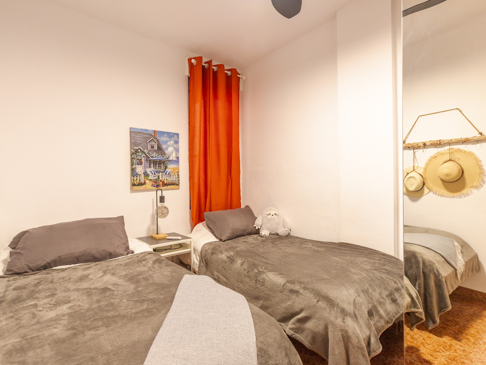 For sale - 2 Bedroom 1 Bathroom Apartment in Torrevieja - Costa Blanca  - Alicante