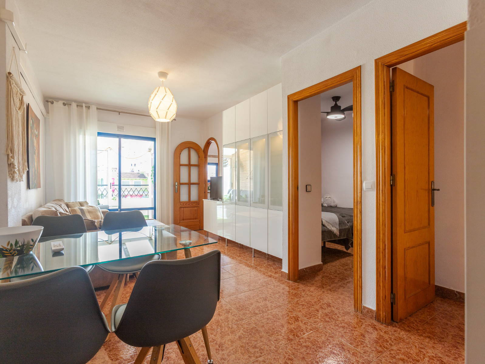 For sale - 2 Bedroom 1 Bathroom Apartment in Torrevieja - Costa Blanca  - Alicante