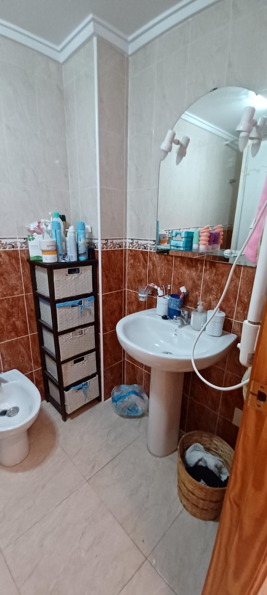 For sale - 3 Bedroom 1 Bathroom Penthouse in Torrevieja - El Molino  - Alicante
