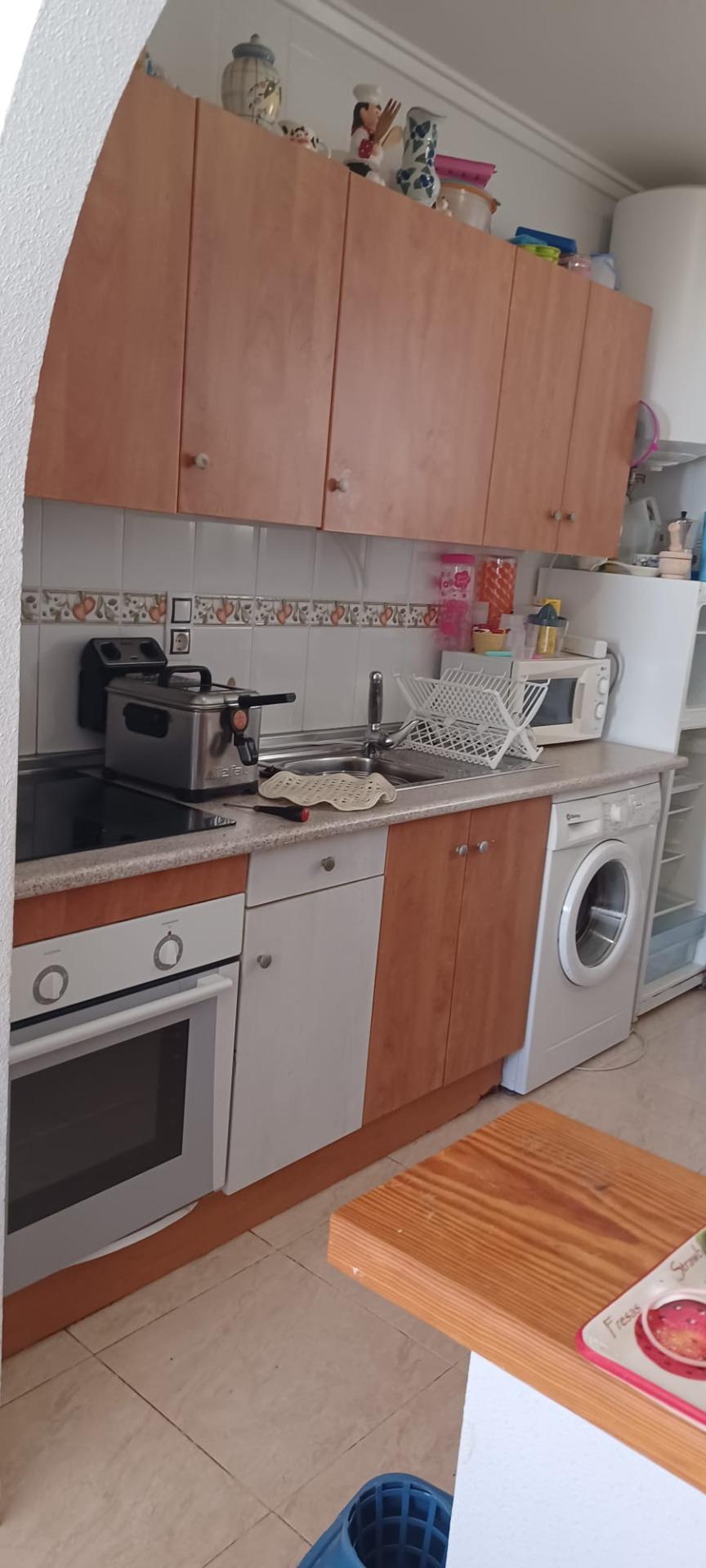 For sale - 3 Bedroom 1 Bathroom Penthouse in Torrevieja - El Molino  - Alicante