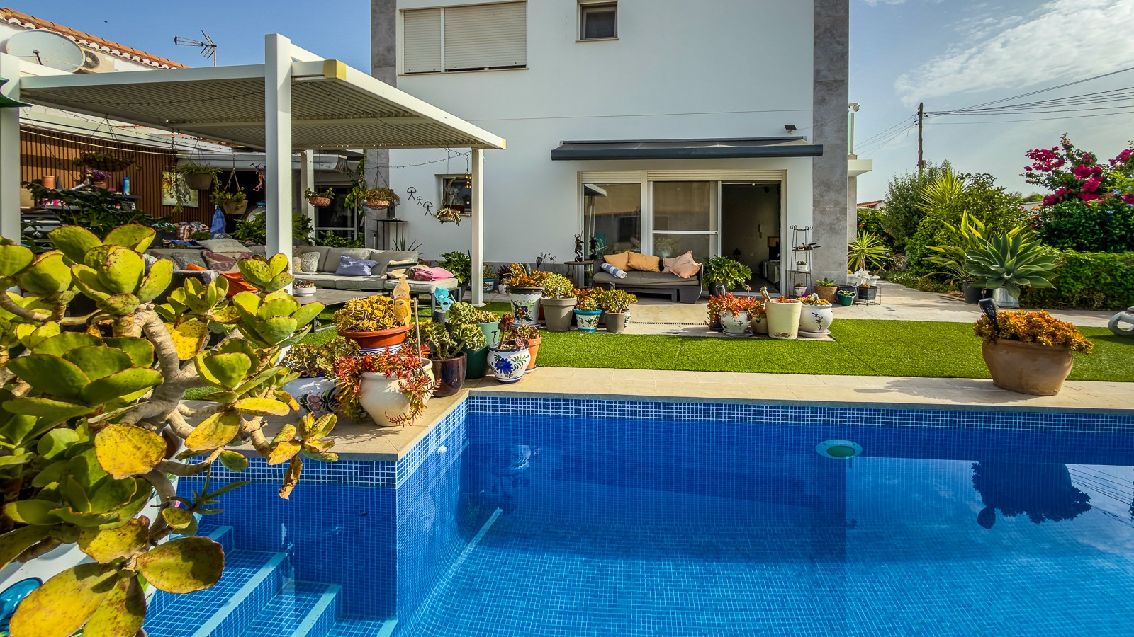 For sale - 2 Bedroom 2 Bathroom Villa in Torrevieja - Costa Blanca  - Alicante