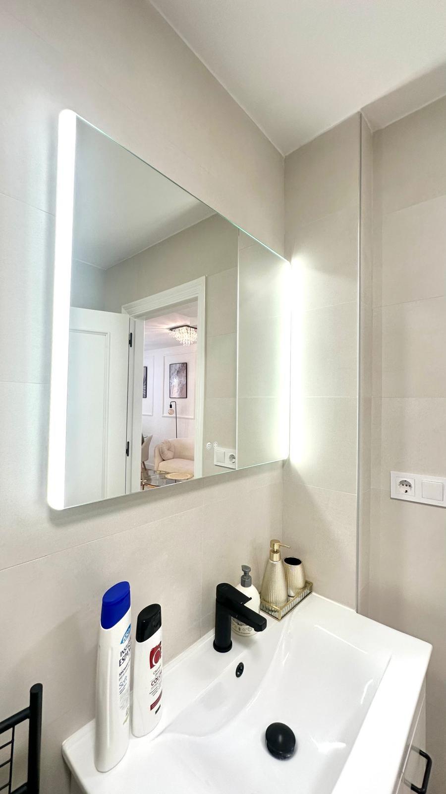 For sale - 2 Bedroom 1 Bathroom Apartment in Torrevieja - Centro  - Alicante