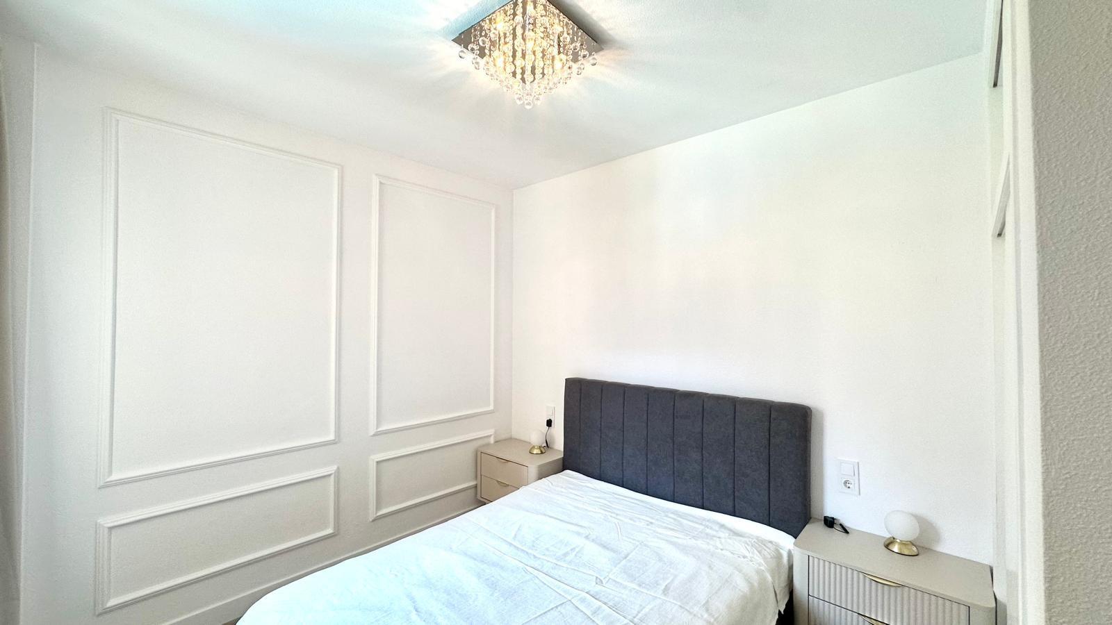 For sale - 2 Bedroom 1 Bathroom Apartment in Torrevieja - Centro  - Alicante