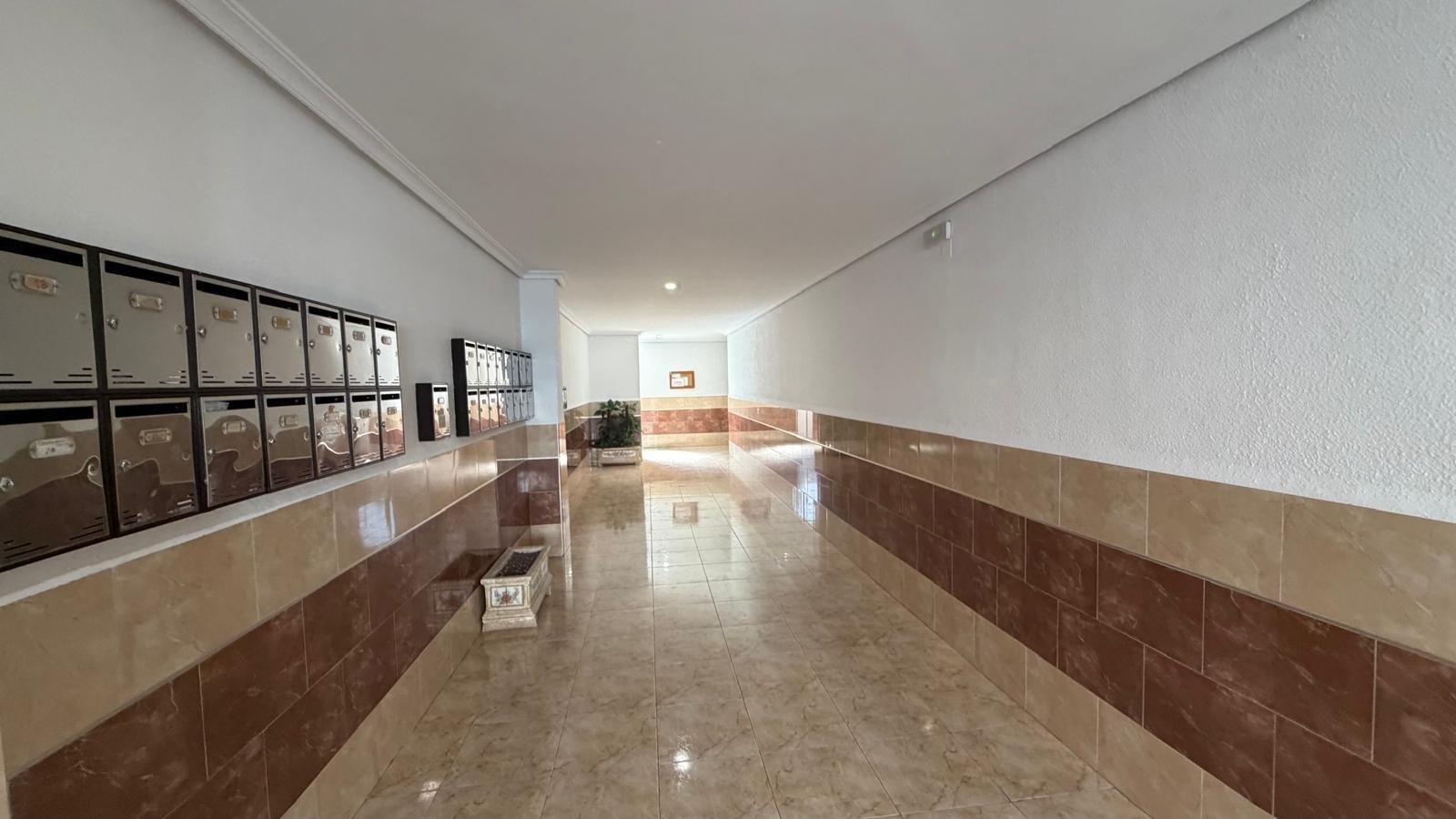 For sale - 2 Bedroom 1 Bathroom Apartment in Torrevieja - Acequion  - Alicante