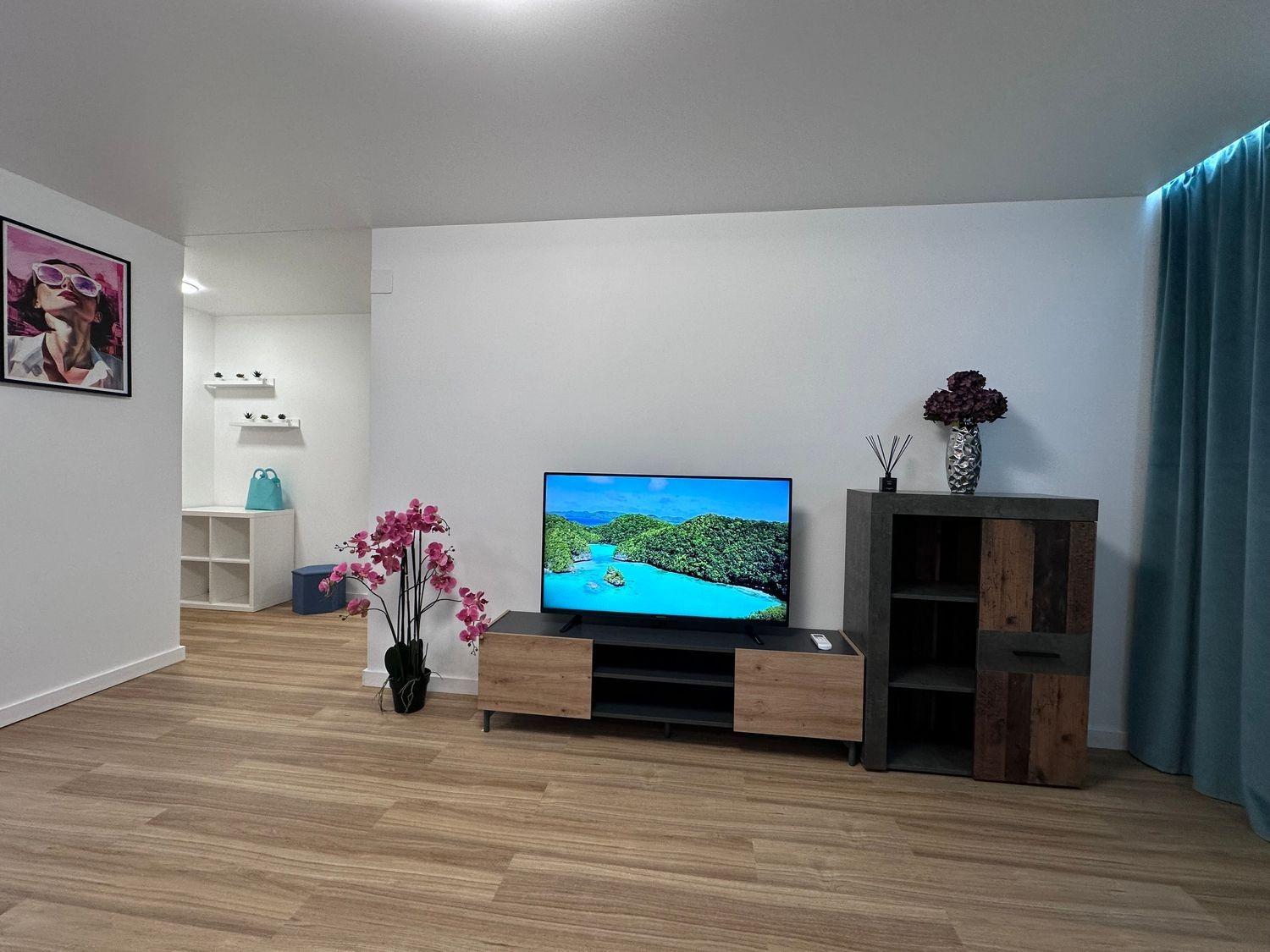 For sale - 2 Bedroom 1 Bathroom Apartment in Torrevieja - Estacion De Autobuses  - Alicante