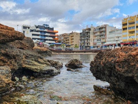 For sale - 2 Bedroom 1 Bathroom Apartment in Torrevieja - Curva Del Palangre  - Alicante