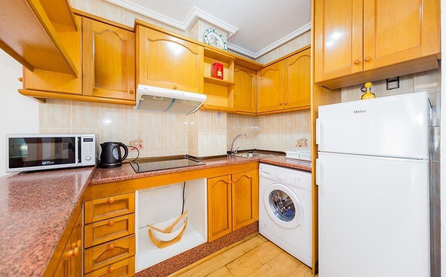 For sale - 2 Bedroom 1 Bathroom Apartment in Torrevieja - Playa Del Cura  - Alicante