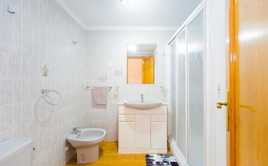 For sale - 2 Bedroom 1 Bathroom Apartment in Torrevieja - Playa Del Cura  - Alicante