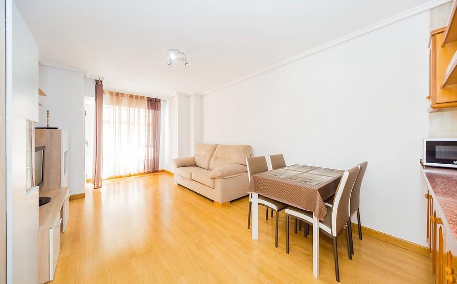 For sale - 2 Bedroom 1 Bathroom Apartment in Torrevieja - Playa Del Cura  - Alicante